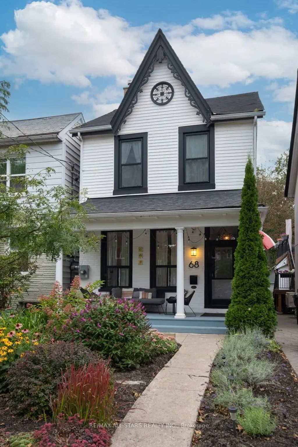 68 Osborne Avenue, Toronto E02