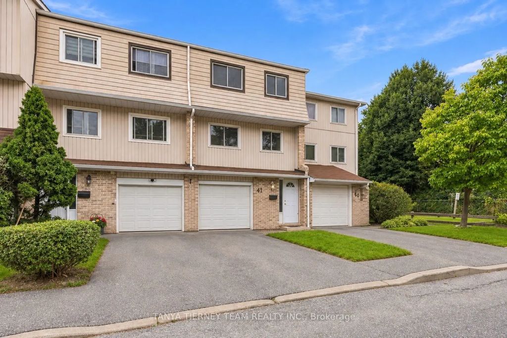 1975 Rosefield Road 41, Pickering