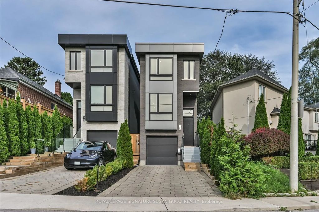 7a Everett Crescent, Toronto E03