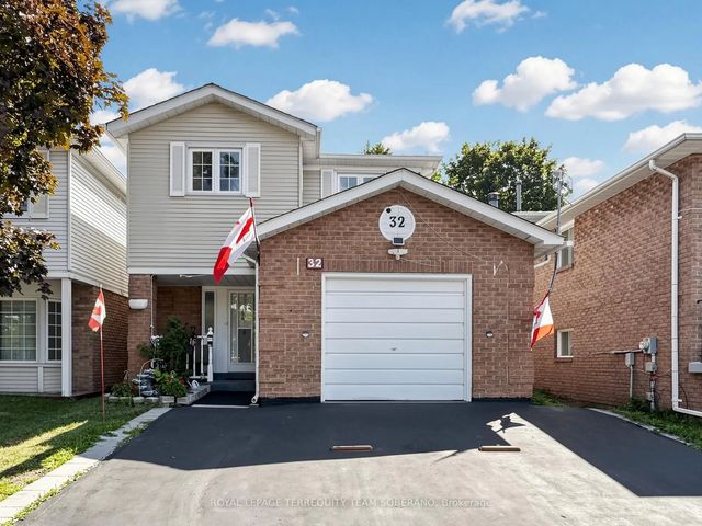 32 Rotary Drive, Toronto E11