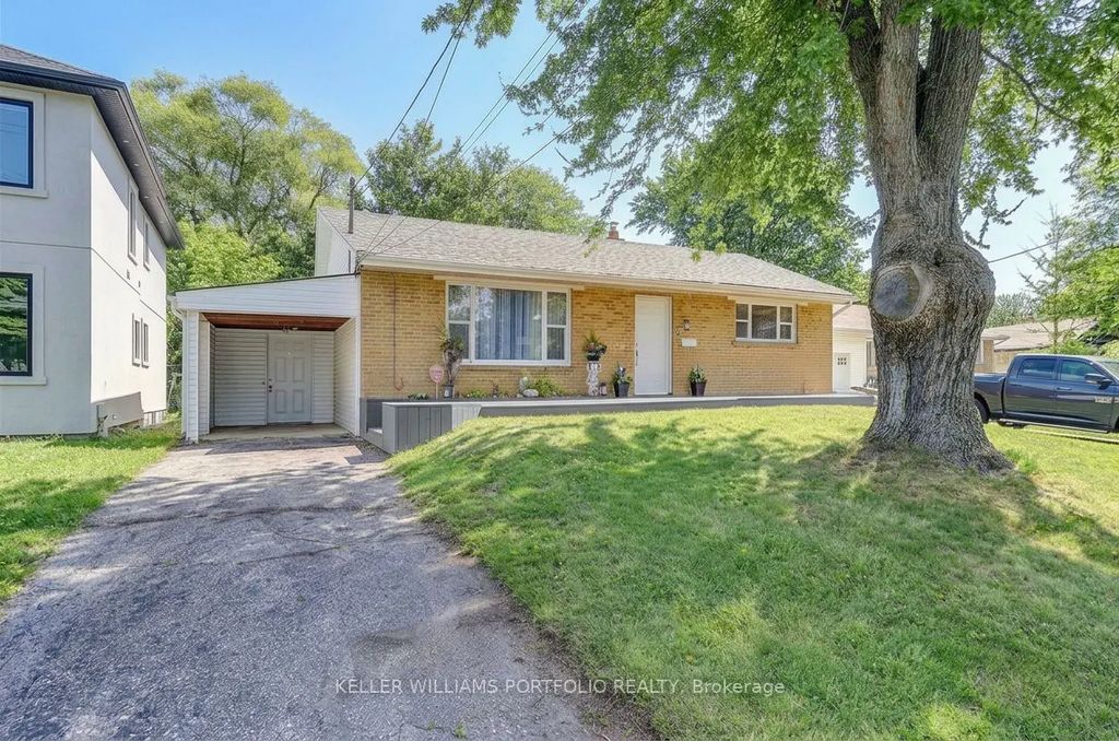 5 Bellefontaine Street, Toronto E05