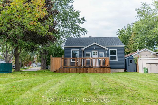 18 Nelson Avenue, Ajax