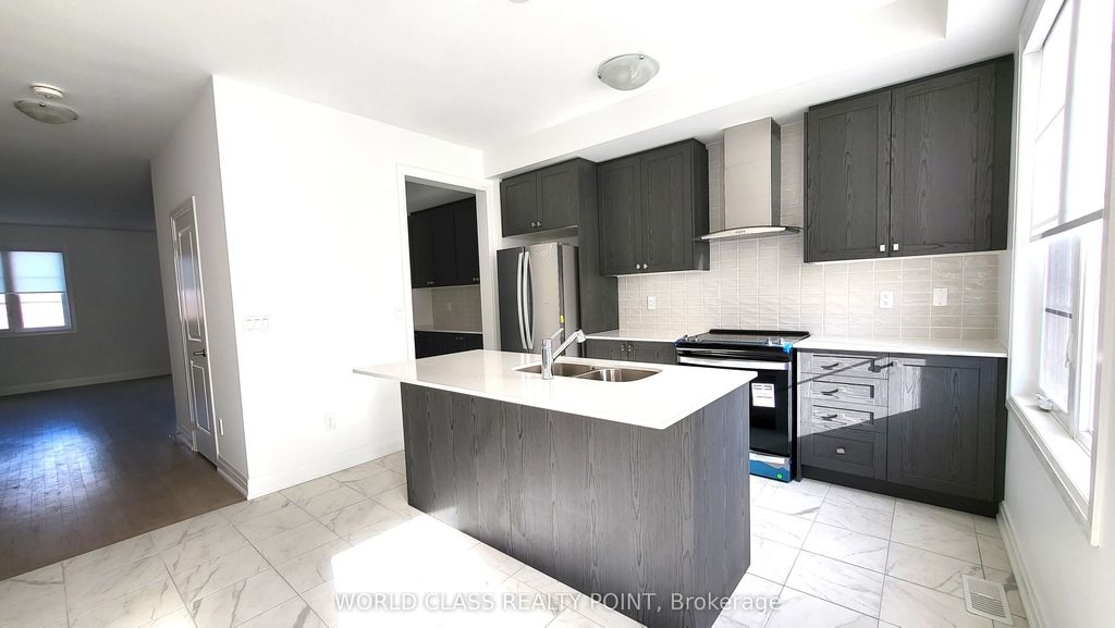 48 Waterside Way, Whitby