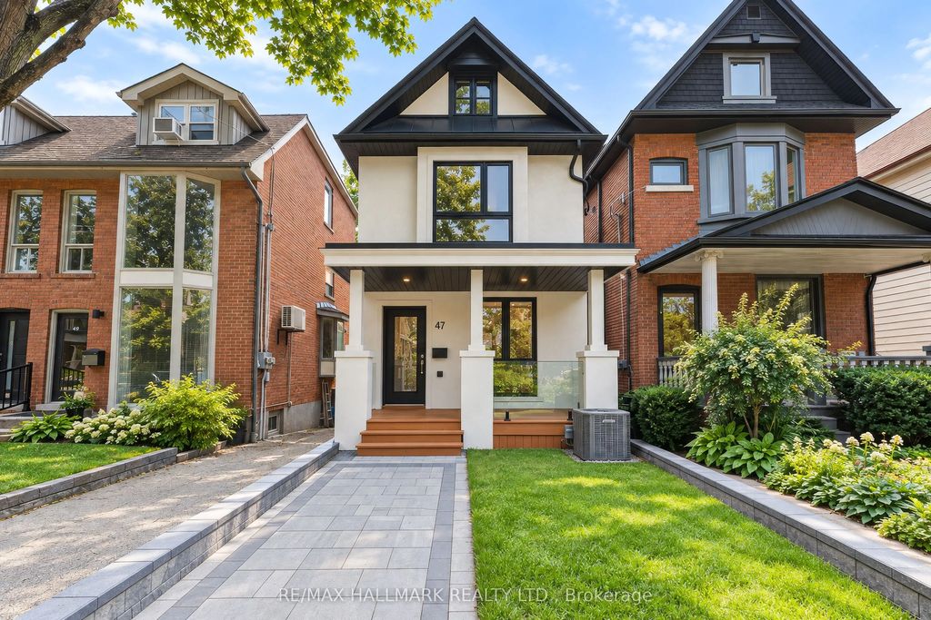 47 Harcourt Avenue, Toronto E01