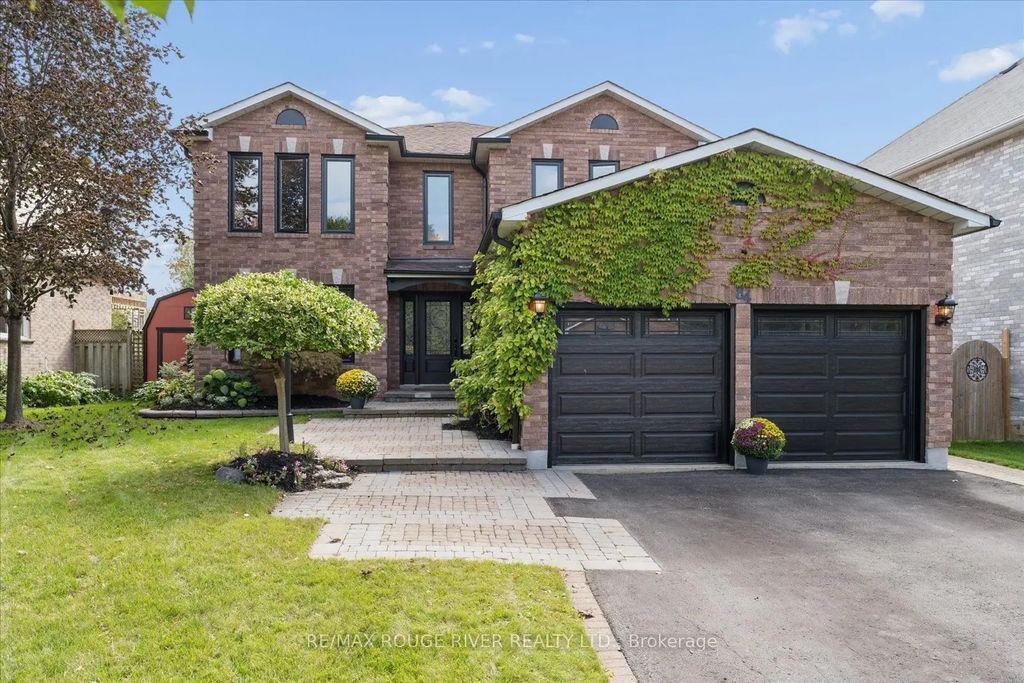 84 Bedell Crescent, Whitby