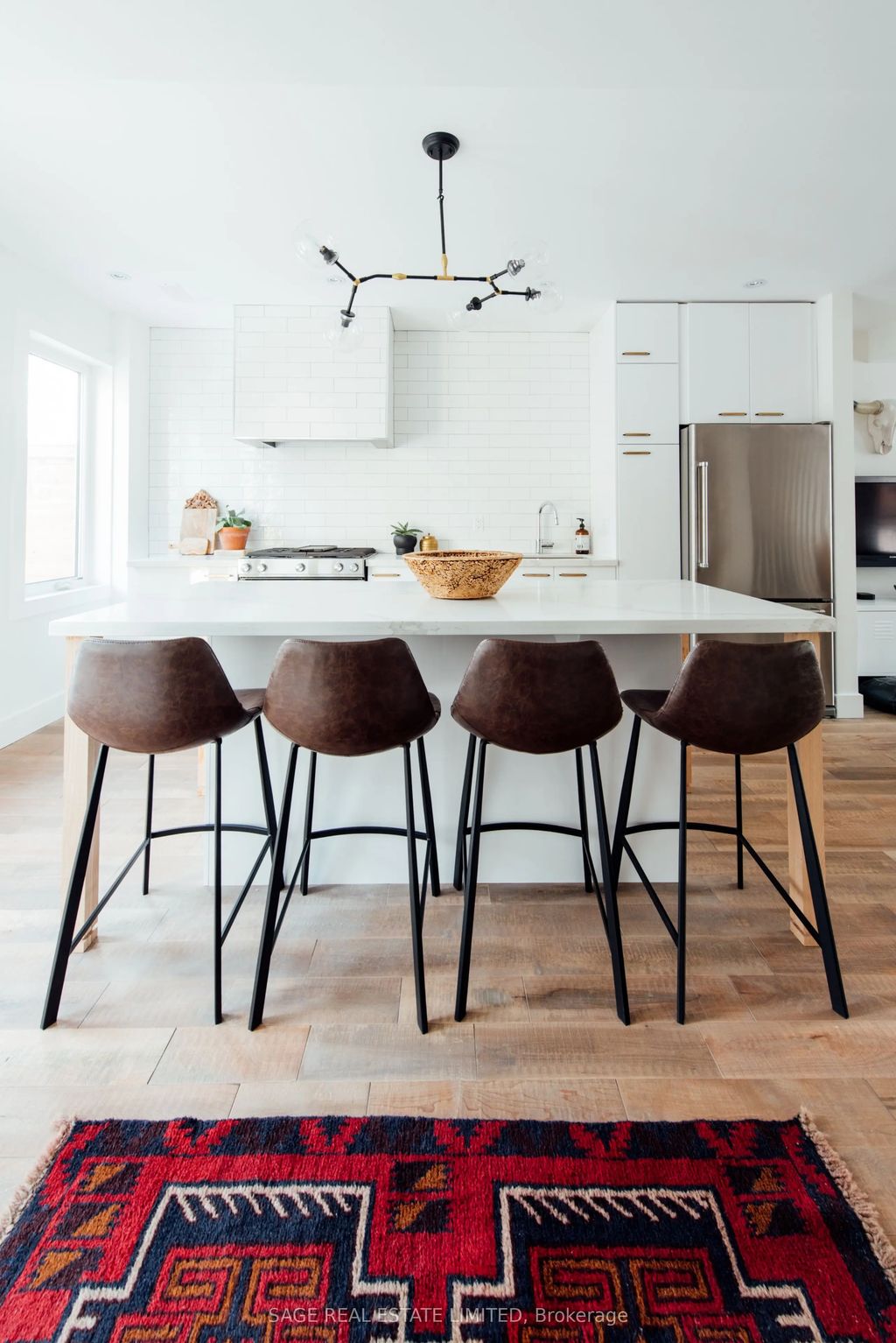 83 Ingham Avenue Upper, Toronto E01