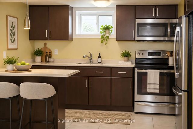 7 Kencliff Crescent Lower, Toronto E09