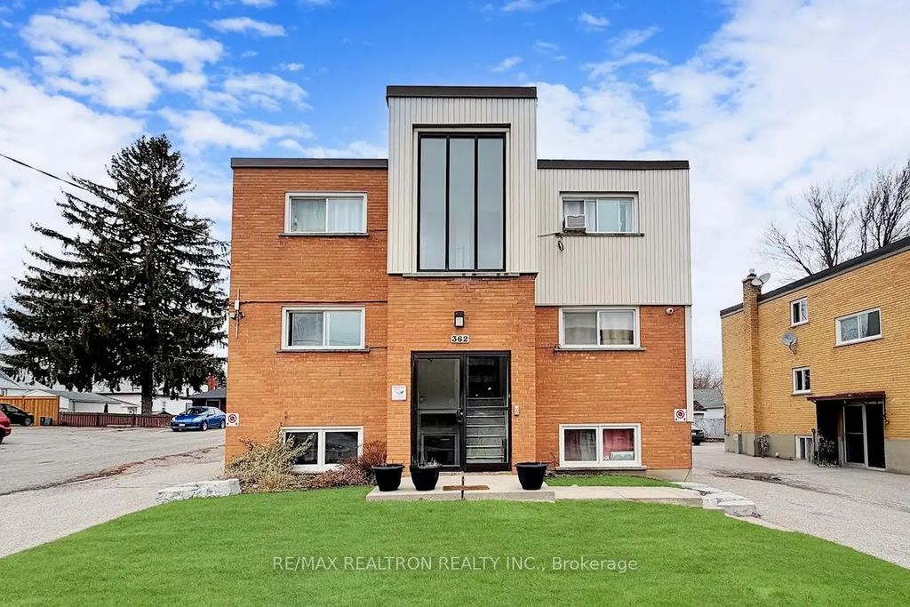 362 Elgin Court 3, Oshawa
