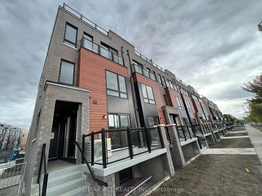 245 Mclevin Avenue 23, Toronto E11