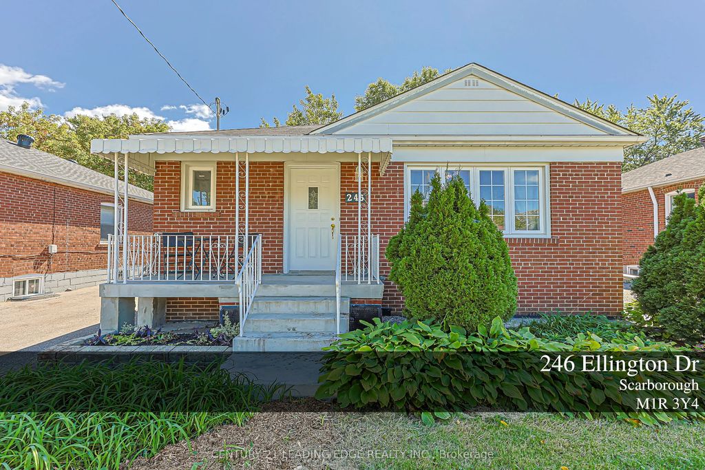 246 Ellington Drive, Toronto E04