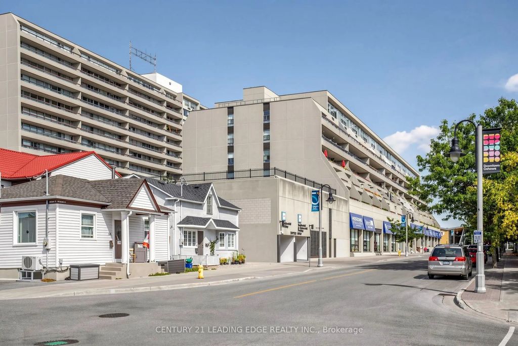 50 Richmond Street E 429, Oshawa
