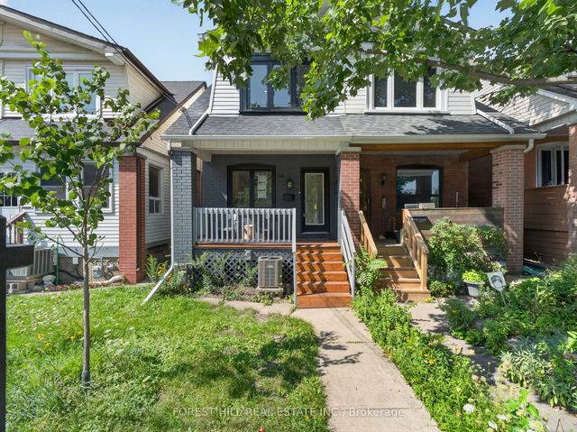 54 Chatham Avenue, Toronto E01