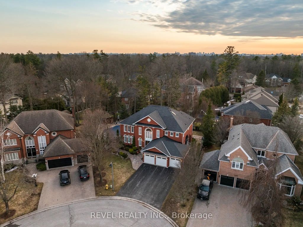 1486 Ashwood Gate, Pickering