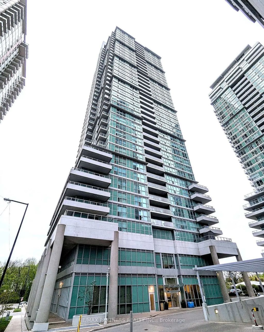 50 Town Centre Court 607, Toronto E09
