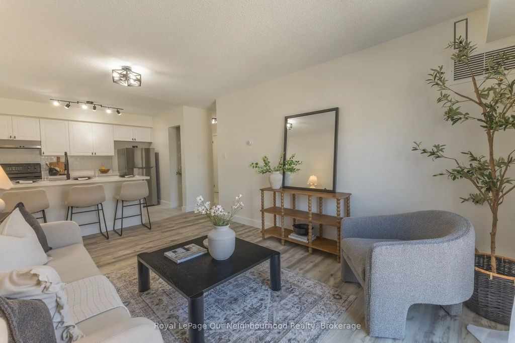 106 Aspen Springs Drive 203, Clarington