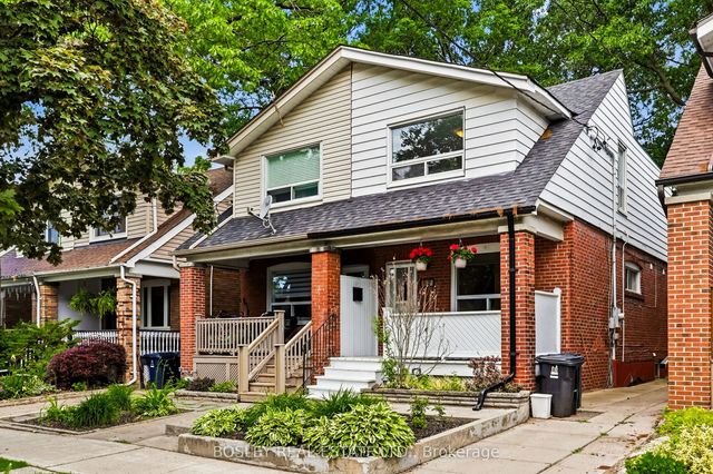 682 Milverton Boulevard, Toronto E03