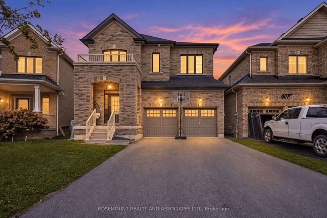 11 Albert Christie Street, Clarington