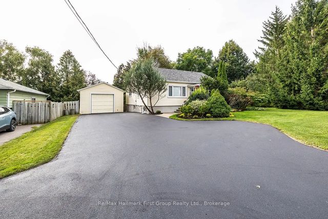 1692 Scugog Street, Scugog