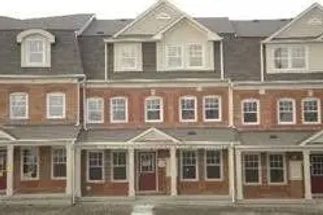 8810 Sheppard Avenue E 1, Toronto E11