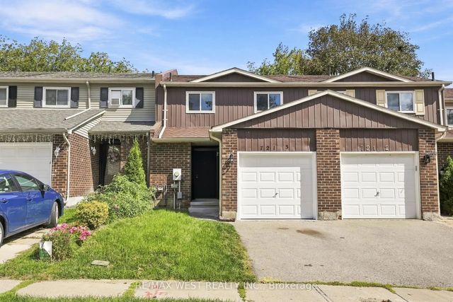 721 Cricklewood Drive 3, Oshawa