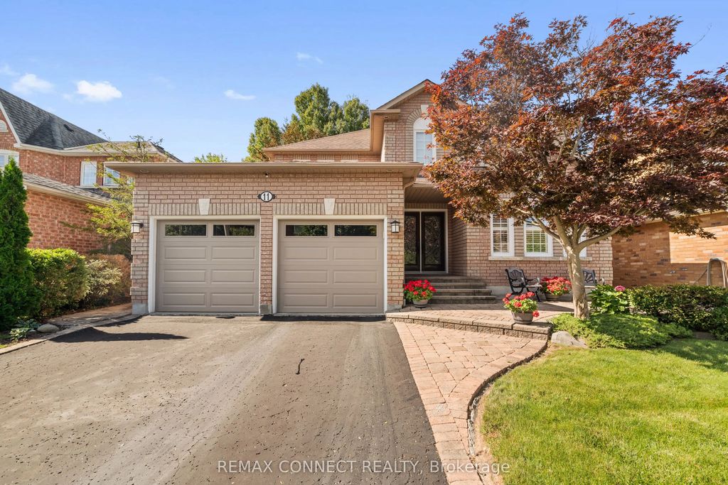11 Mcneilage Court, Ajax