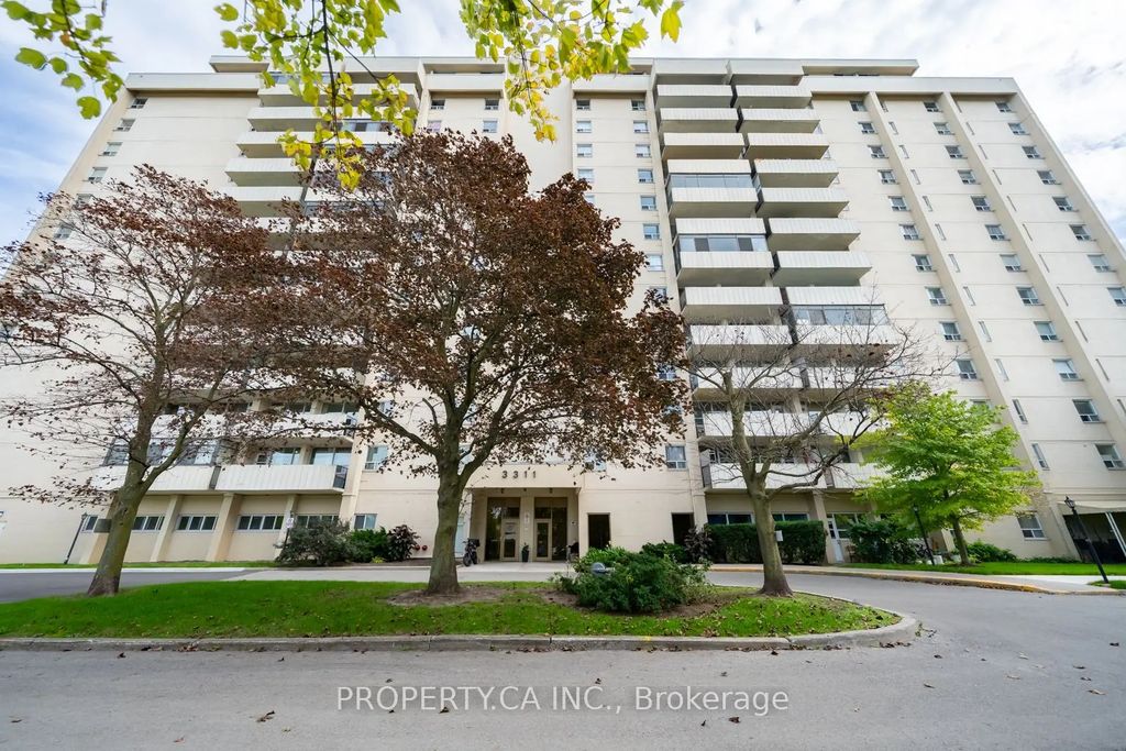 3311 Kingston Road 1111, Toronto E08