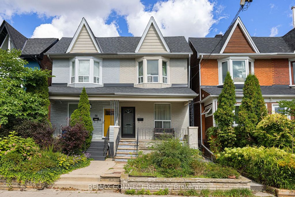 60 Hazelwood Avenue, Toronto E01