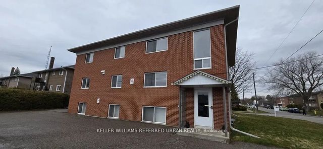 303 Frontenac Avenue 6, Oshawa
