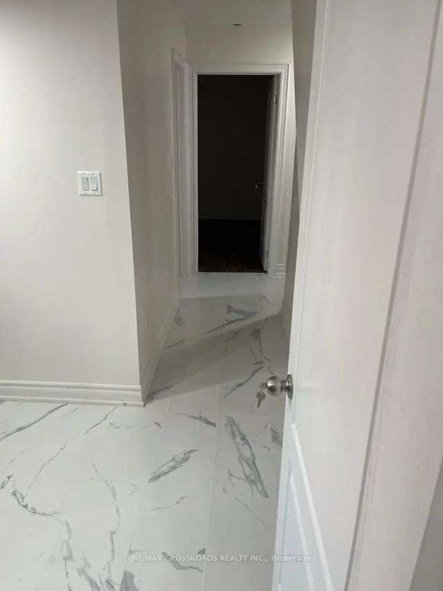 2 Pilkington Drive, Toronto E04