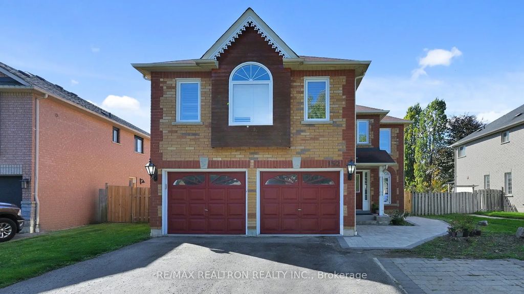 152 Elizabeth Street, Ajax
