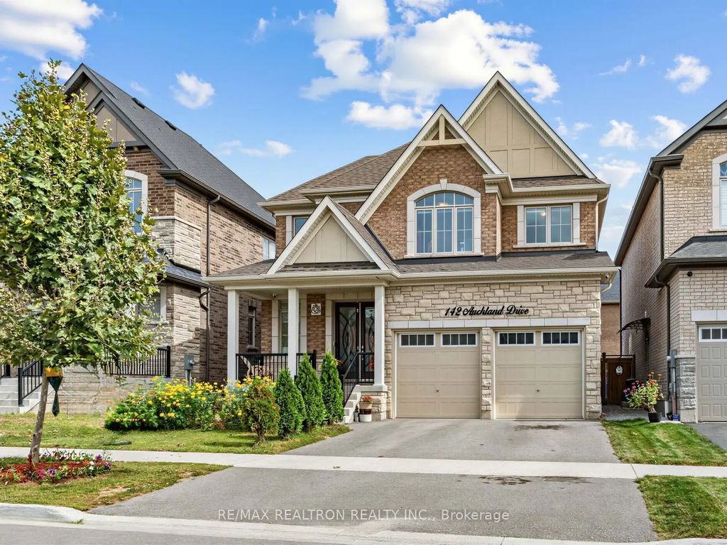 142 Auckland Drive, Whitby