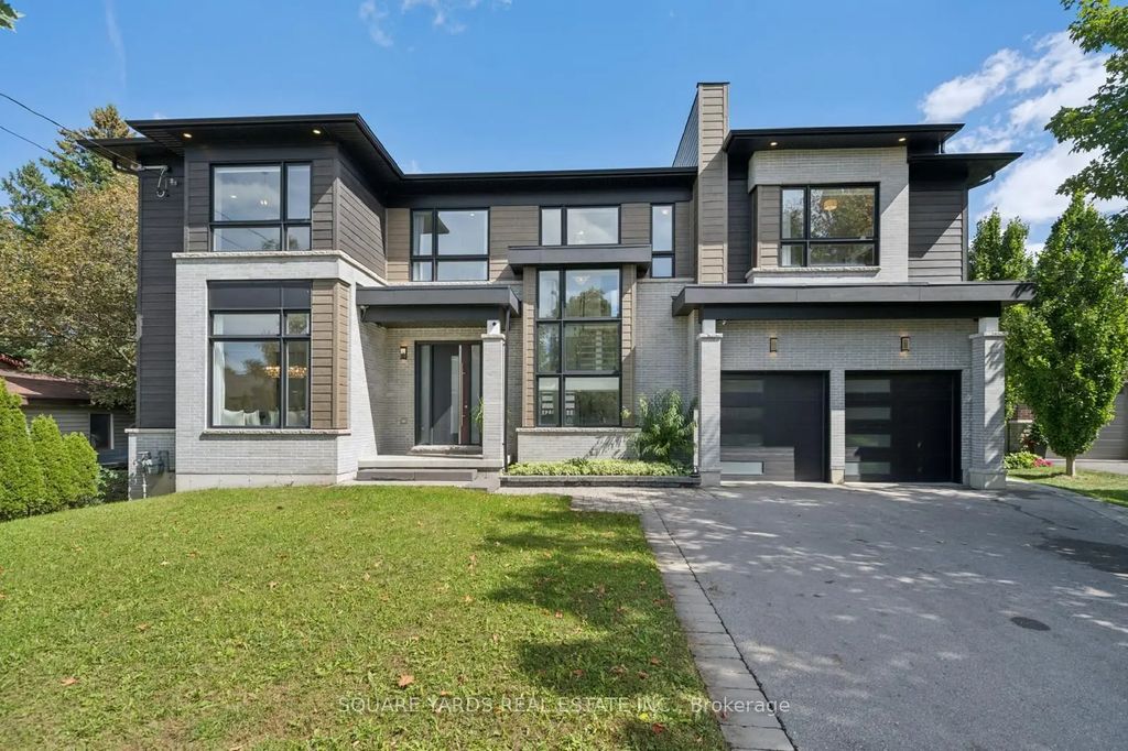 21 Montgomery Avenue, Whitby