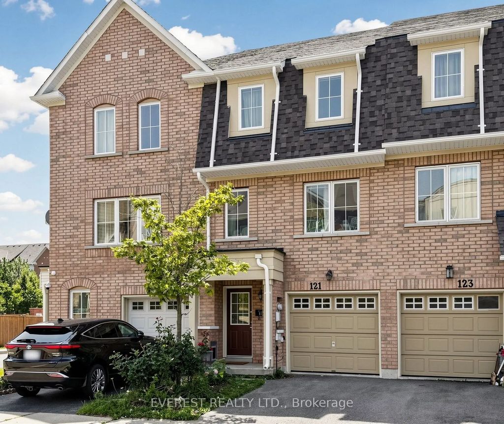 121 Jenkinson Way, Toronto E04