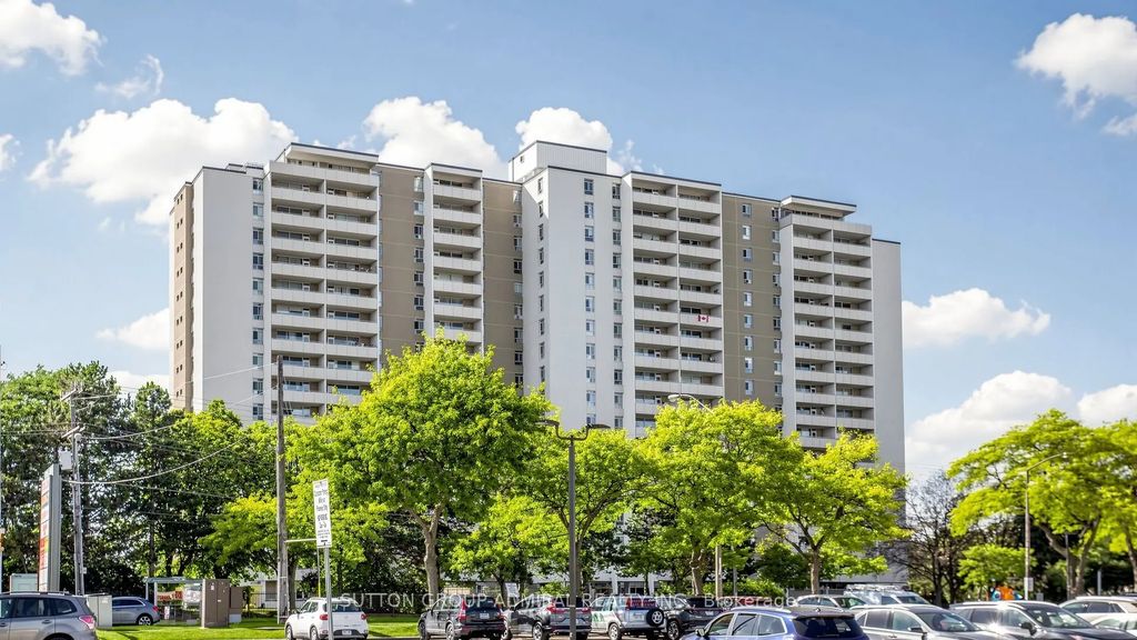 2550 Pharmacy Avenue 1804, Toronto E05