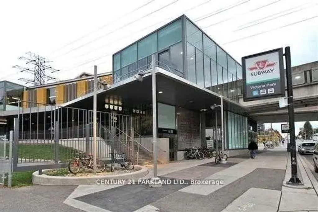 5 Massey Square #215, Toronto E03