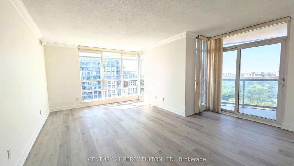 238 Bonis Avenue 2322, Toronto E05