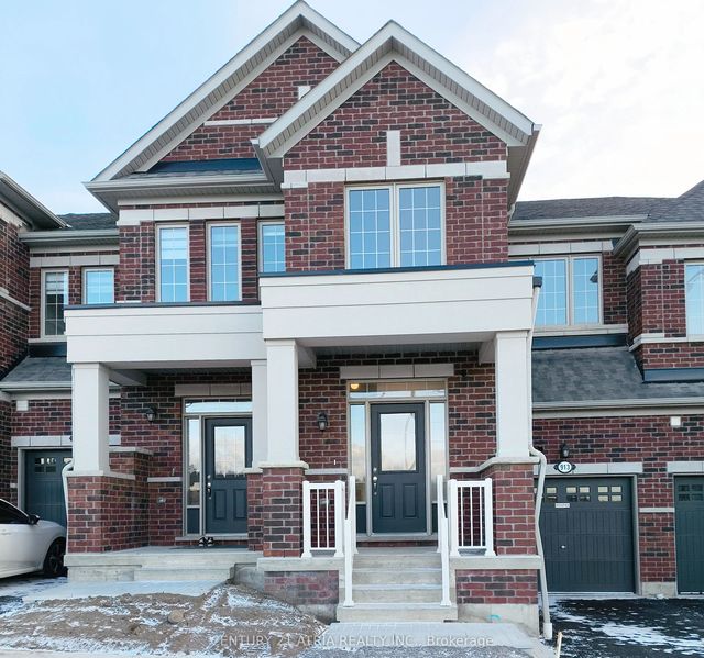 913 Elizabeth Mckenzie Drive, Pickering
