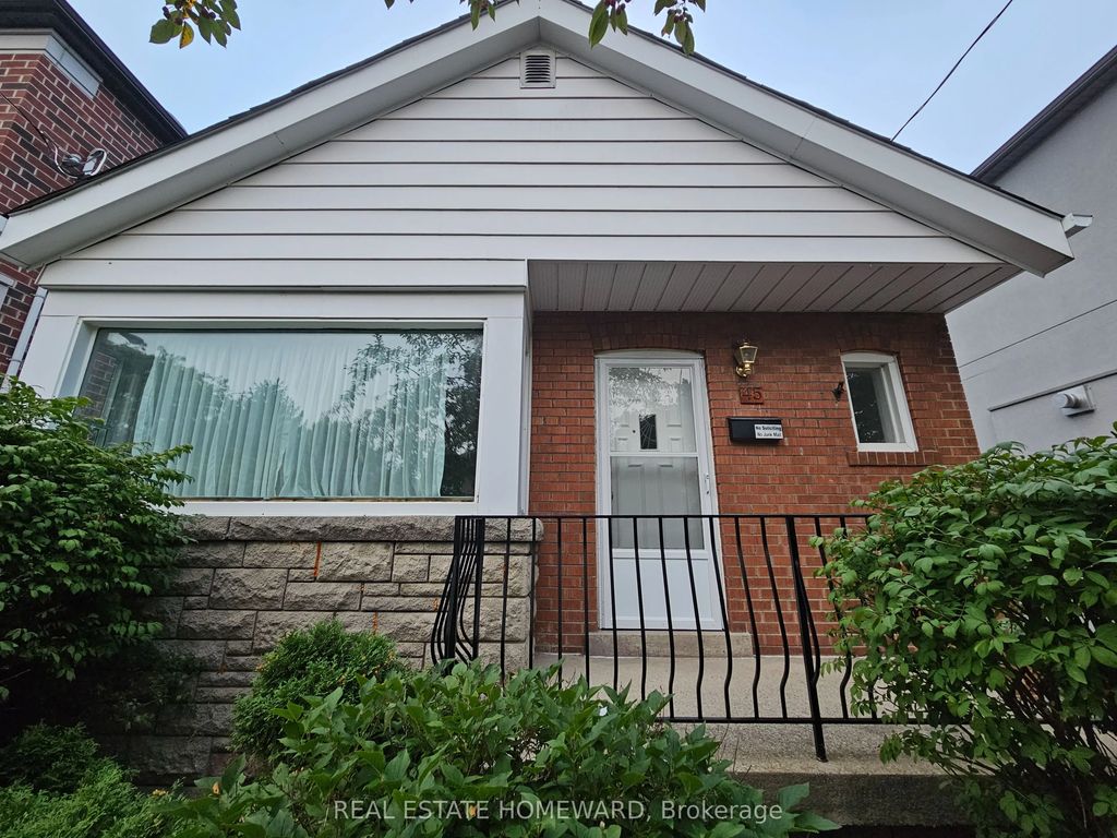 45 Norlong Boulevard Main, Toronto E03