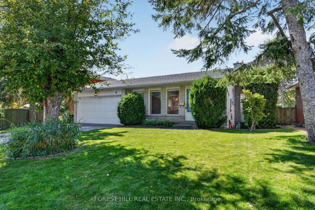 4 Glenstroke Drive, Toronto E07