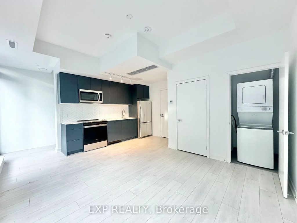 1612 Charles Street 132c, Whitby
