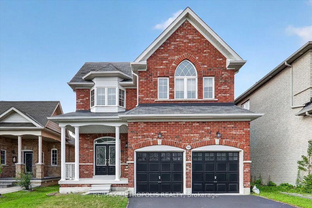 749 Black Cherry Drive, Oshawa