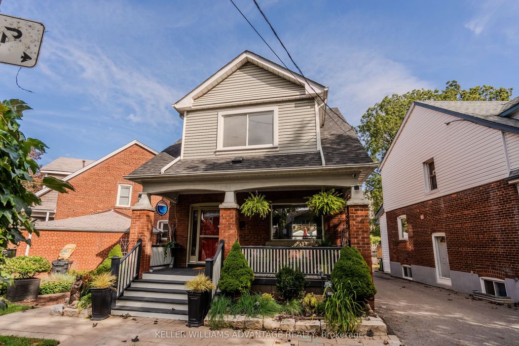 5 Hemlock Avenue, Toronto E02