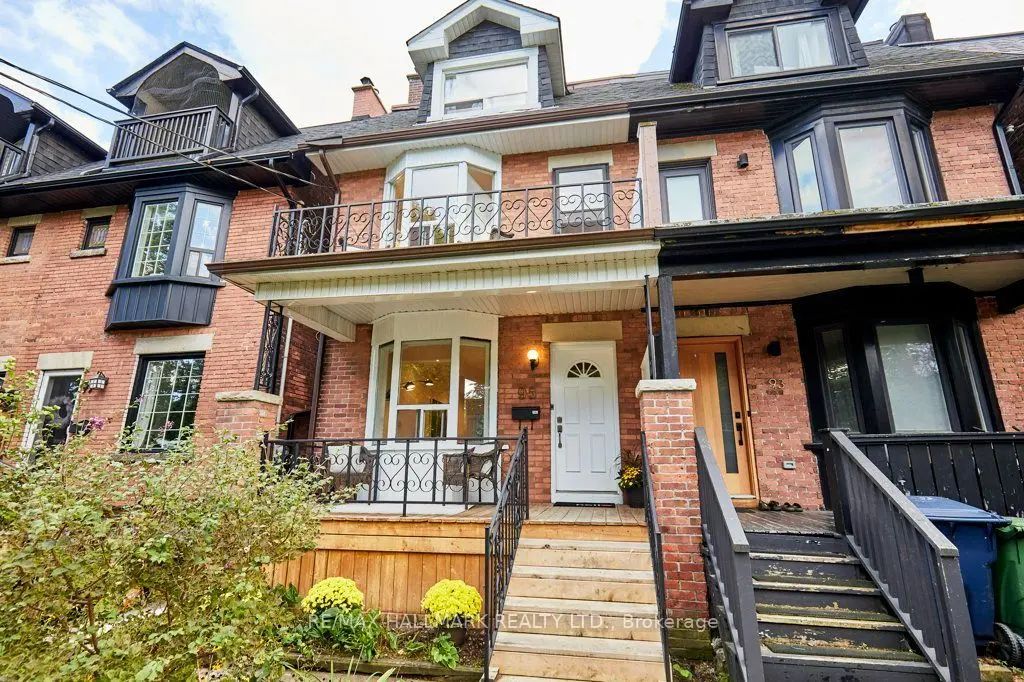 95 Browning Avenue, Toronto E03