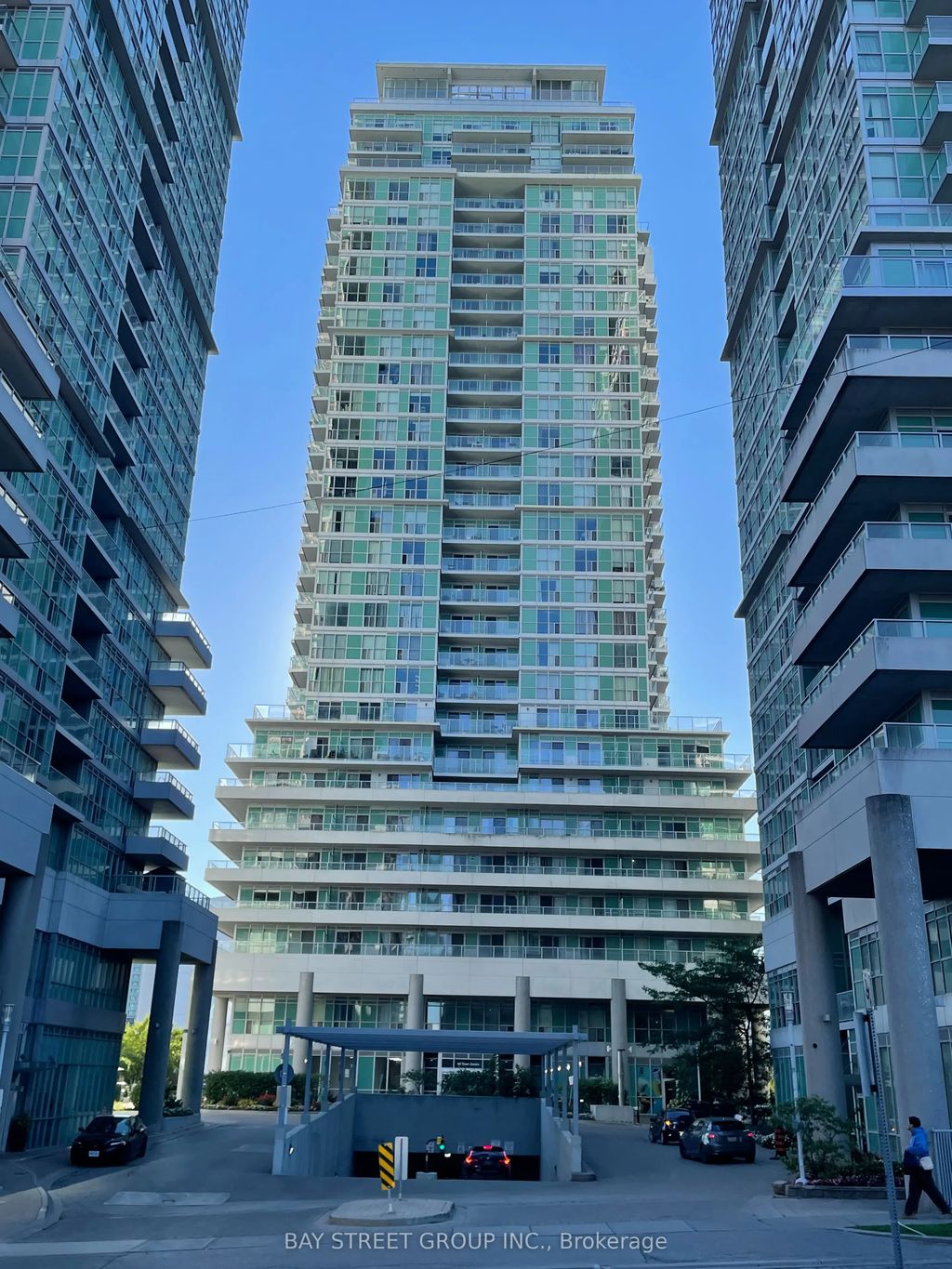 60 Town Centre Court 1905, Toronto E09