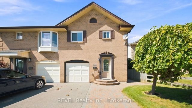 1298 Pinehurst Avenue, Oshawa