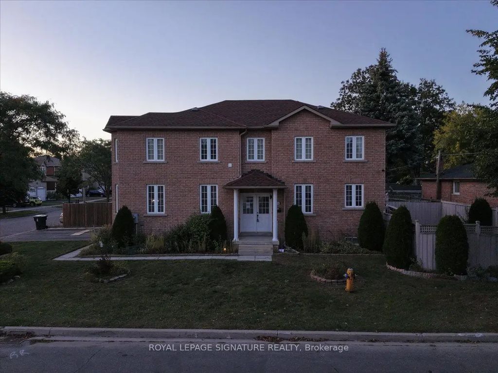 106 Craggview Drive, Toronto E10