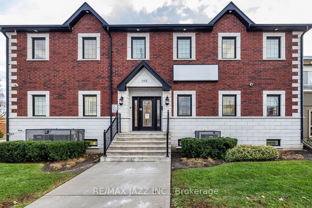 193 King Street E, Oshawa