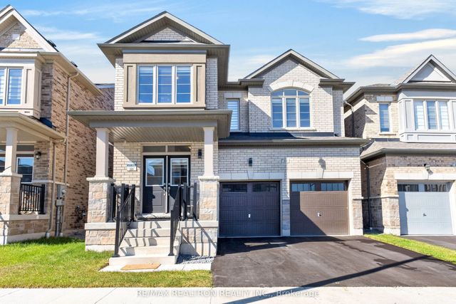 10 Fire King Drive, Whitby