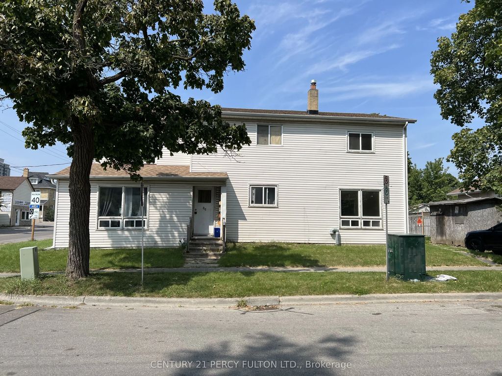 86 Brock Street E 3, Oshawa
