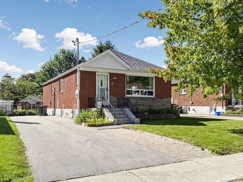28 Ionview Road, Toronto E04